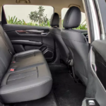 toyota-innova-crysta-second-row-seats9